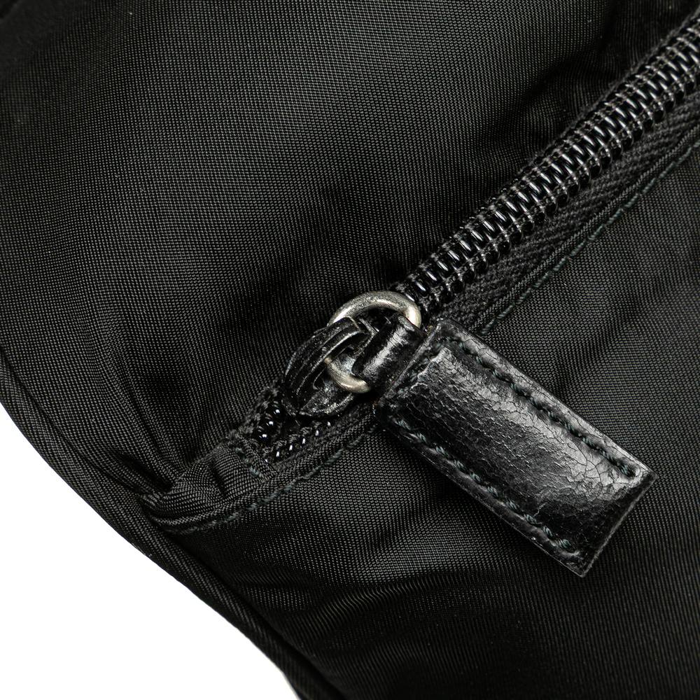 Pre-Loved Prada Tessuto Zip Top Crossbody - Picture 8 of 10